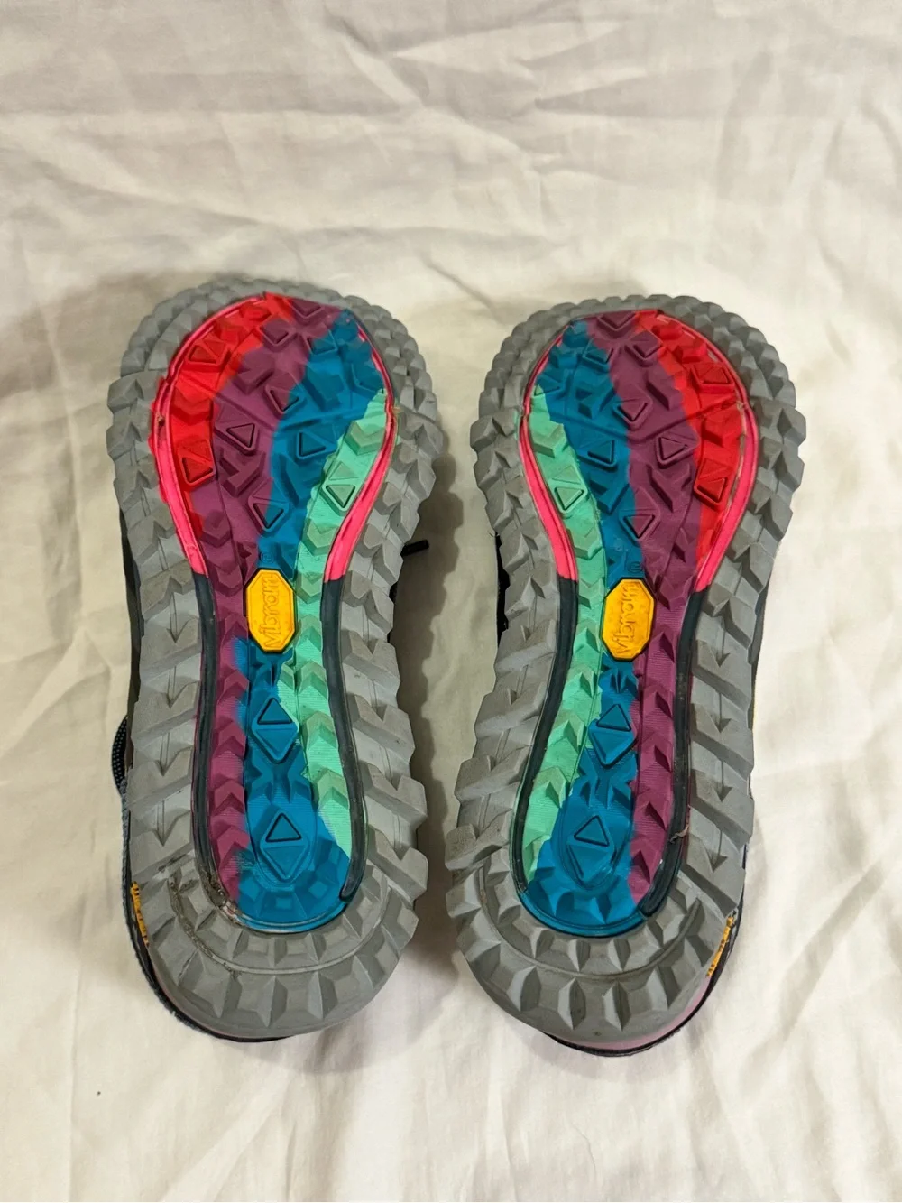Merrell Woman’s Antora Rainbow Trail Runners Size 8.5 - Picture 6 of 7